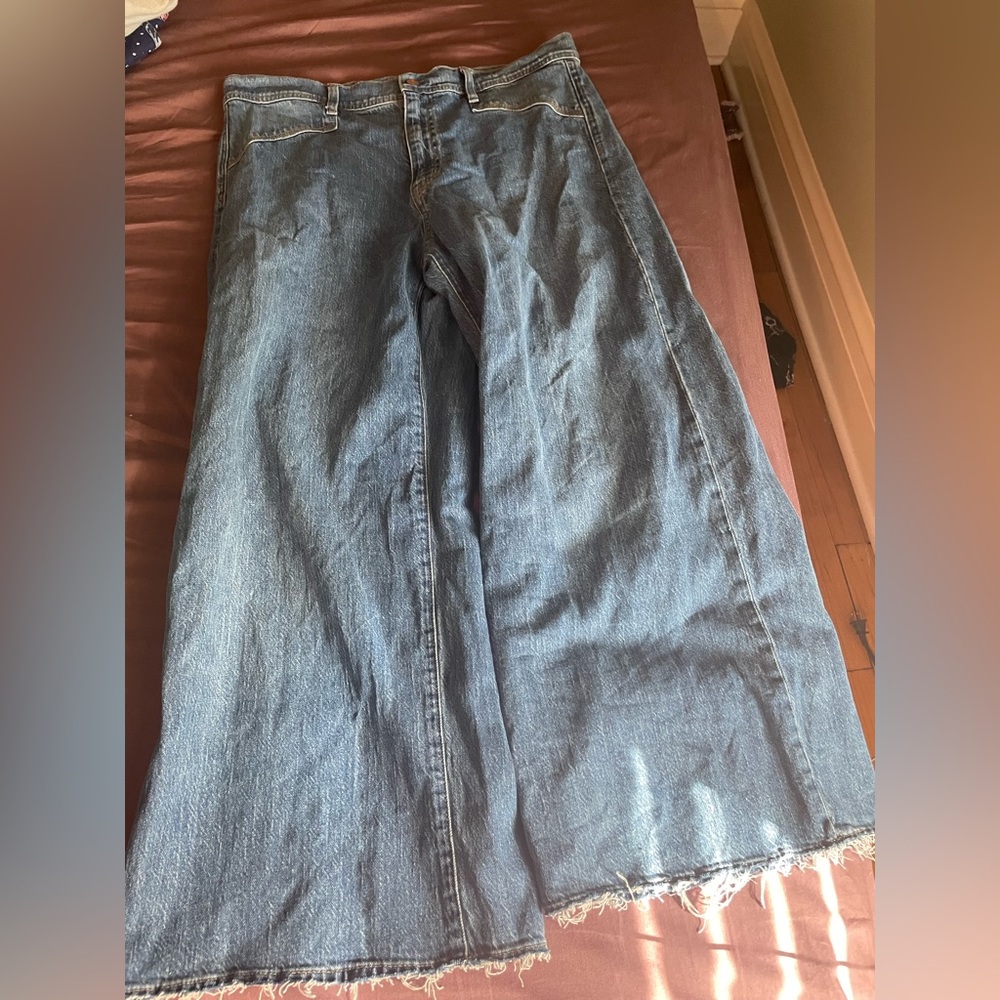 Gap plus juniors wide leg jeans with distressed cut